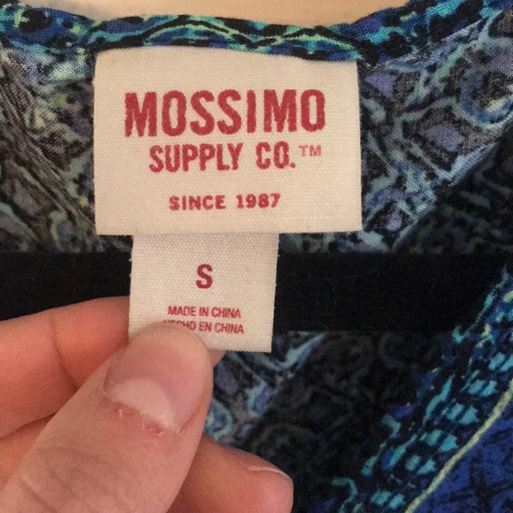 Unique print romper with pockets - Picture 2 of 3